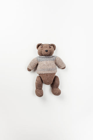 Humphrey Stuffed Bear, Knitting Pattern by Véronik Avery